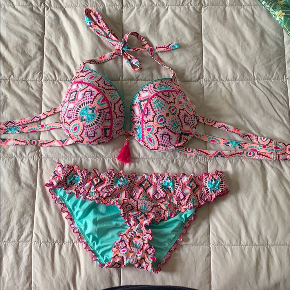 Women’s 2 piece boho bikini
